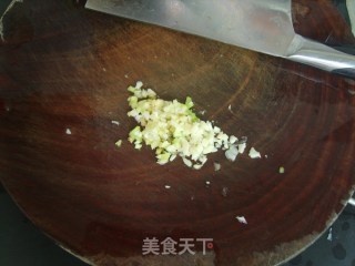 节瓜瑶柱虾米粉丝煲的做法步骤：5