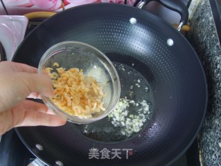 节瓜瑶柱虾米粉丝煲的做法步骤：7