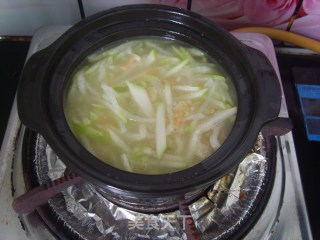 节瓜瑶柱虾米粉丝煲的做法步骤：13