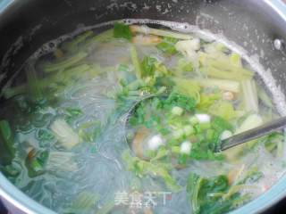 粉丝虾米芹菜汤的做法步骤：7