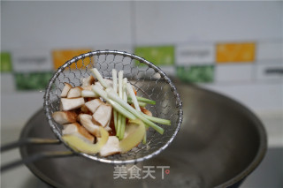 香菇炒大菜的做法步骤：6