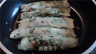 香煎韭菜虾米肠的做法步骤：7
