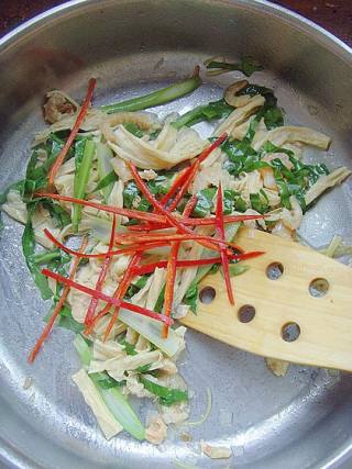 腐竹海米烧芥蓝的做法步骤：10