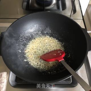 虾米卷心菜的做法步骤：2