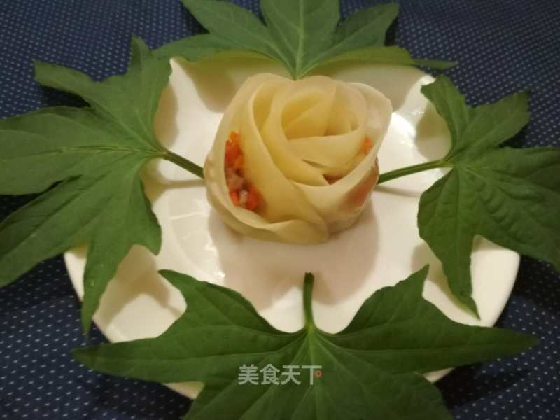 一朵玫瑰花饺的做法