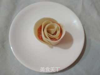 一朵玫瑰花饺的做法步骤：7