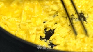 韭菜鸡蛋水饺的做法步骤：1