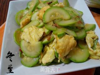 鸡蛋虾米炒西葫芦的做法步骤：7