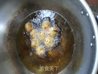 黄金葱香虾米红薯丸的做法步骤：10