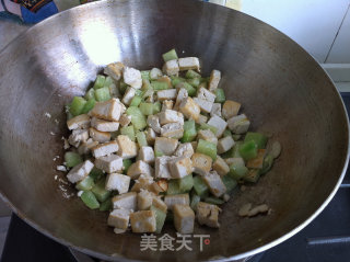 萝卜虾米炖豆腐的做法步骤：7