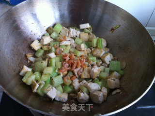 萝卜虾米炖豆腐的做法步骤：8