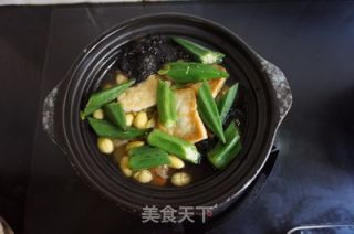 秋葵发菜豆腐煲的做法步骤：9