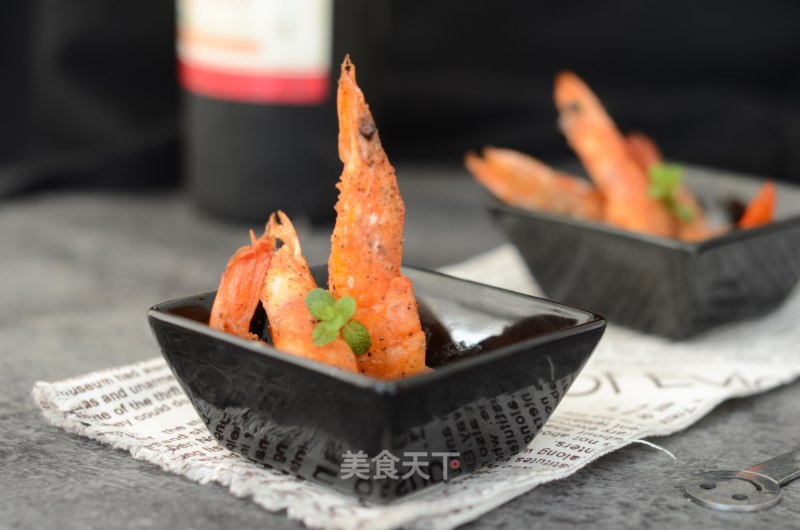 橄榄油黑椒煎大虾的做法