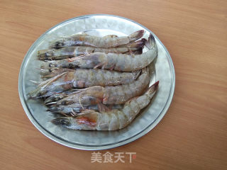 大虾烧芦笋的做法步骤：2