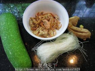 节瓜虾米粉丝煲的做法步骤：1