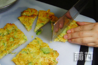 丝瓜虾米煎饼的做法步骤：6