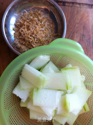 虾米冬瓜的做法步骤：1