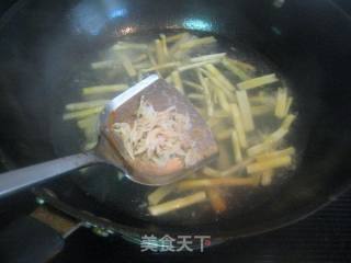 竹笋虾米蛋汤的做法步骤：3
