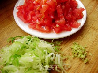 家常菜----西红柿炒虾米的做法步骤：5