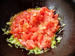 家常菜----西红柿炒虾米的做法步骤：6