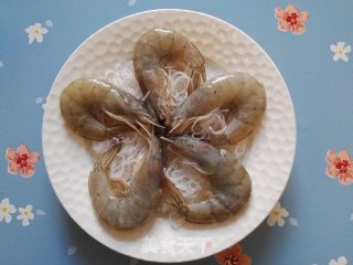 剁椒粉丝蒸虾的做法步骤：7