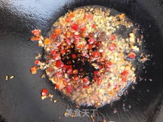 剁椒粉丝蒸虾的做法步骤：9