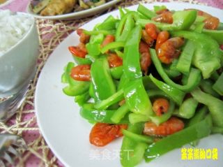 菜椒炒虾米的做法步骤：6