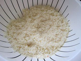 生炒糯米饭的做法步骤：1