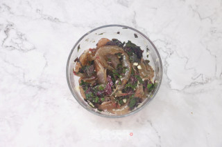紫苏蒸虾的做法步骤：2