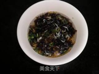 方便虾米汤馄饨的做法步骤：2