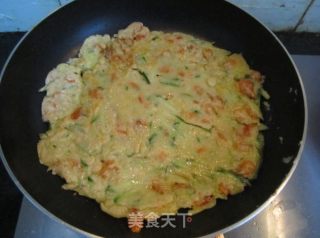 黄瓜虾米饼的做法步骤：5