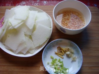 虾米炒冬瓜的做法步骤：1