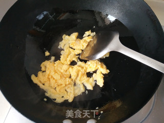 小兔子咖喱虾仁鸡蛋饭的做法步骤：7