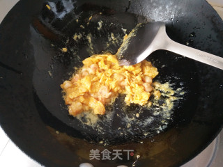 小兔子咖喱虾仁鸡蛋饭的做法步骤：12