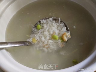 车螺虾米香菇砂锅粥的做法步骤：5