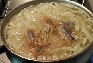 清肺虾仁萝卜丝汤的做法步骤：3