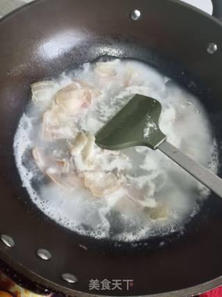 咸肉冬瓜海带汤的做法步骤：4