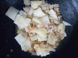 虾米肉片炒白萝卜片的做法步骤：7