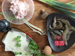 鲜肉鲜虾馄饨 云吞的做法步骤：1