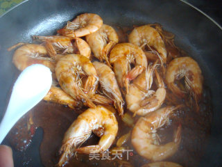 红烧大虾的做法步骤：16