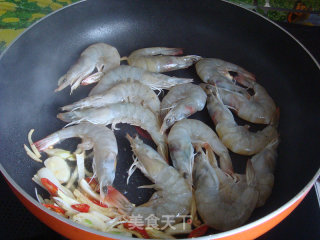 红烧大虾的做法步骤：9