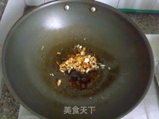 香蒜虾米拌菠菜的做法步骤：9