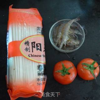 鲜虾番茄挂面的做法步骤：1