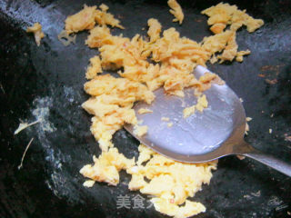 鸡蛋韭菜饺的做法步骤：2