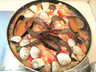 西班牙海鲜饭的做法步骤：5