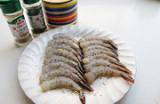 新年宴客菜必做：美味蝴蝶虾的做法步骤：5