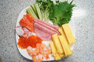 海鲜寿司手卷---海鲜控的福音的做法步骤：5