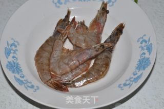鲜虾粉丝煲的做法步骤：2