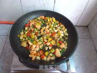 【彩色虾仁杂蔬丁】让彩色的菜菜点亮你一天的彩色心情的做法步骤：8