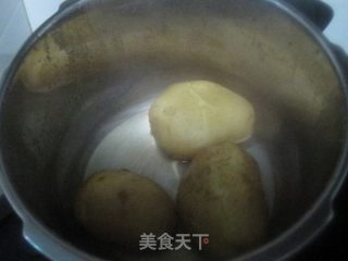 潮汕粿品－马铃薯粿的做法步骤：2